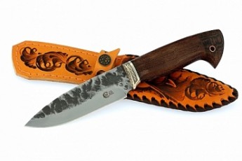 Нож Сокол кован. 95x18 со следами ковки, венге, литье(Ворсма)